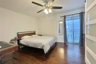 412 Pacific St, Houston, TX 77006 - Photo 8