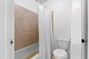 14315 Royal Hill Dr, Houston, TX 77083 - Photo 22