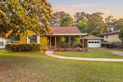 305 Kelley Boulevard, Woodville, TX 75979 - Photo 2