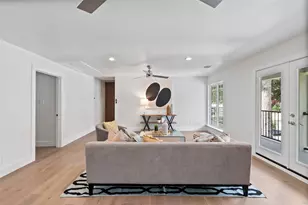 736 Voss Rd, Houston, TX 77024 - Photo 32