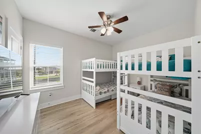 25011 San Simeon Court, Galveston, TX 77554 - Photo 36