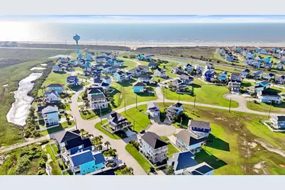 25011 San Simeon Court, Galveston, TX 77554 - Photo 42