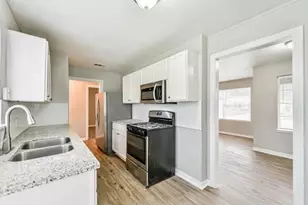 8759 Josie St, Houston, TX 77029 - Photo 8