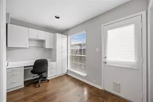6201 Beverly Hill St, Houston, TX 77057 - Photo 14