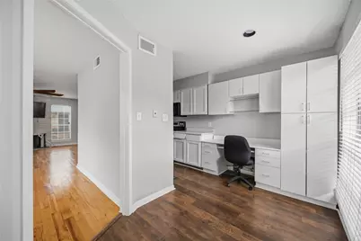 6201 Beverlyhill Street #30, Houston, TX 77057 - Photo 10