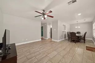 606 Alastair Dr, Pasadena, TX 77506 - Photo 8