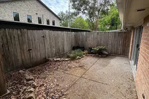 12925 Trail Hollow Dr, Houston, TX 77079 - Photo 16