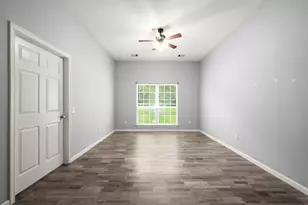 10871 Coaster Ln, Conroe, TX 77306 - Photo 24