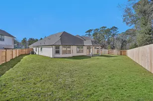 2002 Bluff Oak Ct, Conroe, TX 77304 - Photo 30