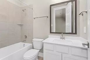 2002 Bluff Oak Ct, Conroe, TX 77304 - Photo 12