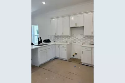 11219 Moccasin Drive, Montgomery, TX 77316 - Photo 2