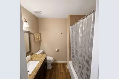 1831 Sherwood Forest Street #28, Houston, TX 77043 - Photo 8