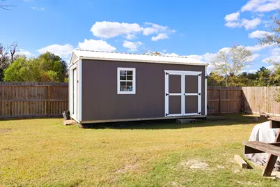 21625 County Road 3749D, Cleveland, TX 77327 - Photo 18
