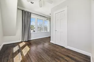 2410 Huldy St, Houston, TX 77019 - Photo 18