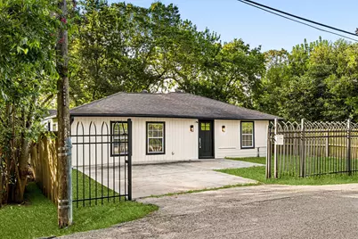 6825 London Street, Houston, TX 77021 - Photo 1
