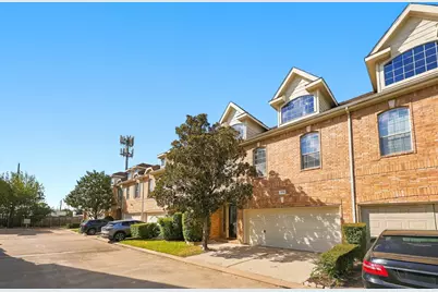 5722 Beverly Hills Walk, Houston, TX 77057 - Photo 4