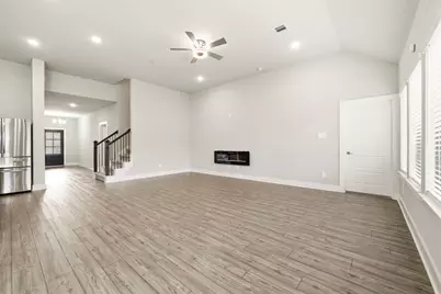 9727 Migrant Hawker Court, Conroe, TX 77385 - Photo 16