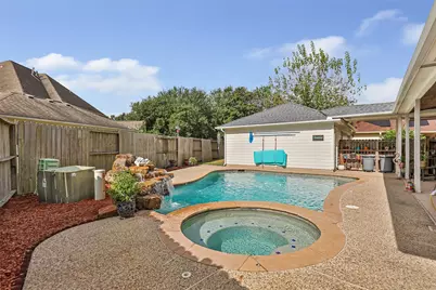 19807 Clear Glen Drive, Humble, TX 77346 - Photo 4