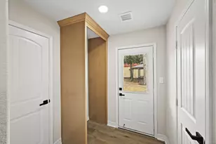 3011 Freshmeadows Dr, Houston, TX 77063 - Photo 44