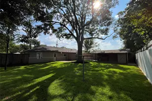 2315 Langley Rd, Houston, TX 77093 - Photo 22