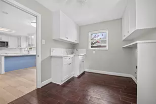10118 Briar Forest Dr, Houston, TX 77042 - Photo 22