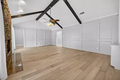 10118 Briar Forest Drive, Houston, TX 77042 - Photo 12