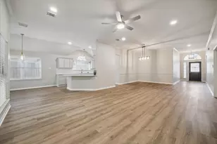 18747 Candle Park Dr, Spring, TX 77388 - Photo 6