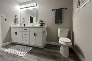 5120 E Bayou Dr, Dickinson, TX 77539 - Photo 22