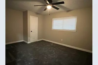 5120 E Bayou Dr, Dickinson, TX 77539 - Photo 14