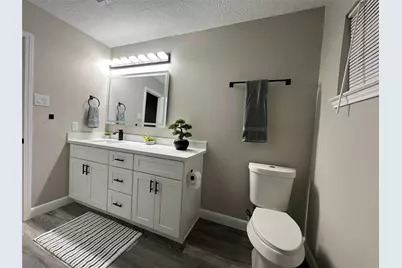 5120 E Bayou Dr, Dickinson, TX 77539 - Photo 34