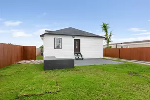 1244 Rd 5705, Cleveland, TX 77327 - Photo 6