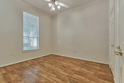 118 Robindale Circle, The Woodlands, TX 77384 - Photo 18