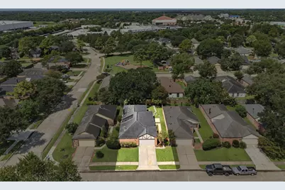 2122 Barronett Bend, Sugar Land, TX 77478 - Photo 42