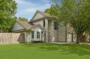 3210 Fox Run Dr, Alvin, TX 77511 - Photo 1
