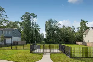 9835 Willow Creek Commerce Dr, Tomball, TX 77375 - Photo 24