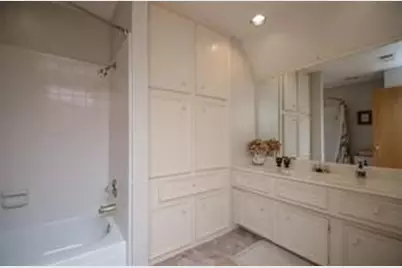 3319 Water Locust Drive, Sugar Land, TX 77479 - Photo 8