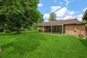 7103 Pella Dr, Houston, TX 77036 - Photo 26