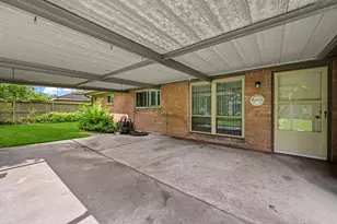 7103 Pella Dr, Houston, TX 77036 - Photo 22