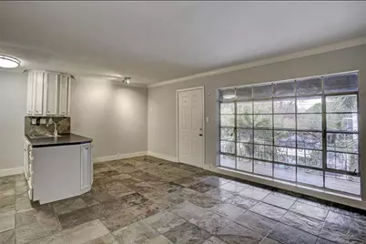 2322 Richton Street #13, Houston, TX 77098 - Photo 6