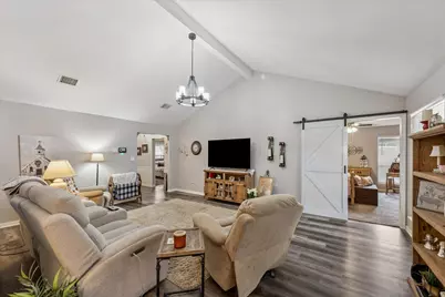 607 Shadowlake Circle, Sealy, TX 77474 - Photo 6