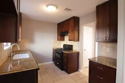 11722 Sandstone Street, Houston, TX 77072 - Photo 4