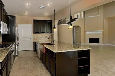 126 Hearthshire Circle, The Woodlands, TX 77354 - Photo 12