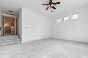 1184 Nelson Falls Ln, Houston, TX 77008 - Photo 22