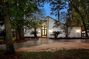 10 W Shady Ln, Houston, TX 77063 - Photo 4