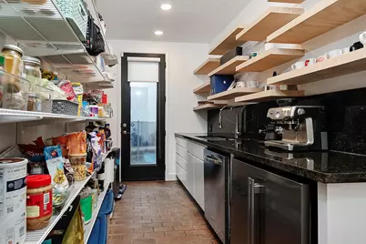 10 W Shady Lane, Houston, TX 77063 - Photo 22