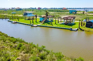 1144 Black's Slip, Gilchrist, TX 77617 - Photo 16