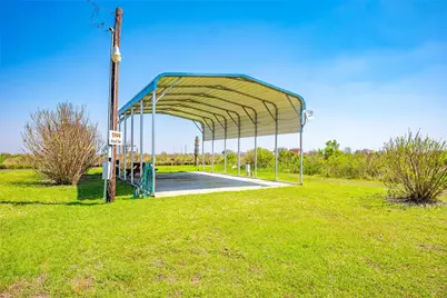 1144 Blacks Slip, Gilchrist, TX 77617 - Photo 8