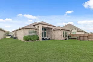 10722 Hilltop Harbor Way, Cypress, TX 77433 - Photo 4