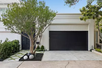 10 S Briar Hollow Lane #15, Houston, TX 77027 - Photo 1