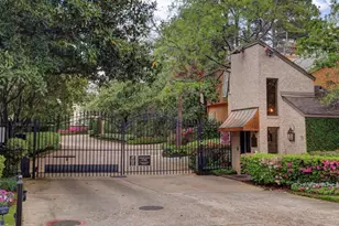 10 S Briar Hollow Ln, Houston, TX 77027 - Photo 42